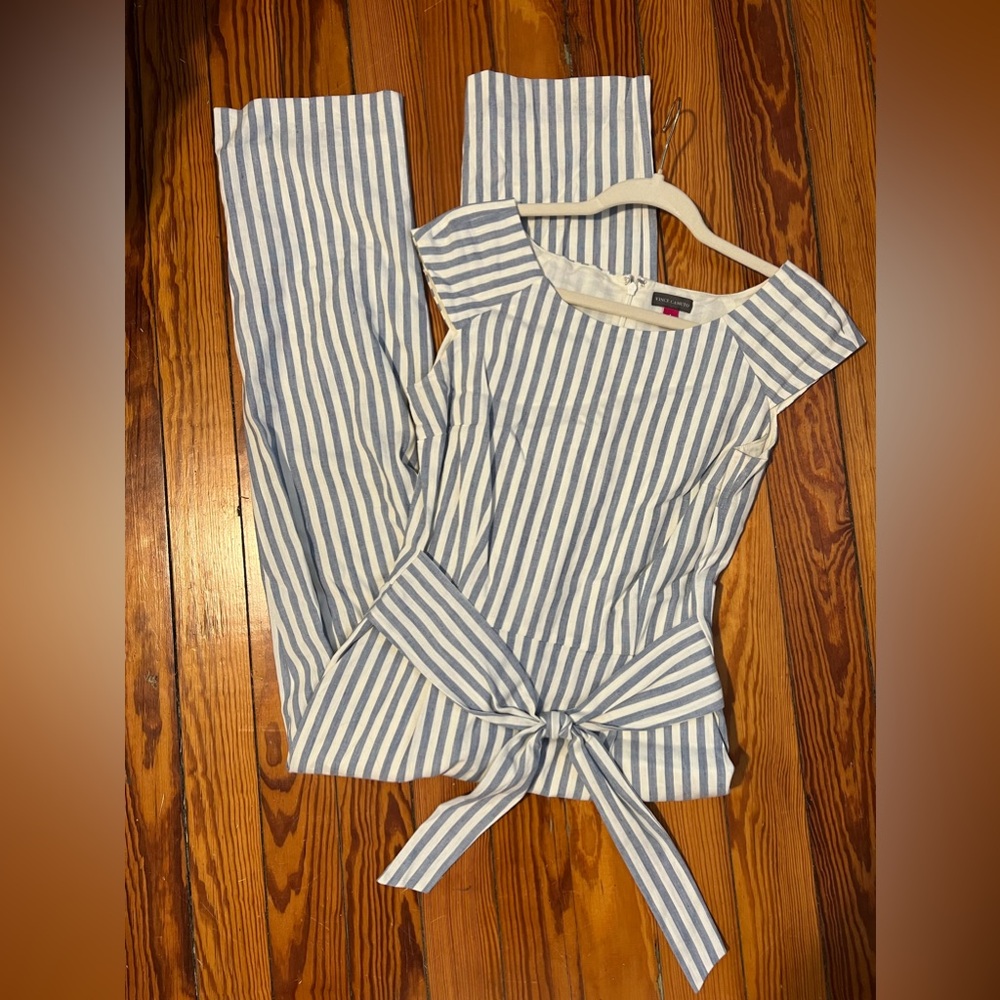 Vince Camuto, Capri jumpsuit size 4